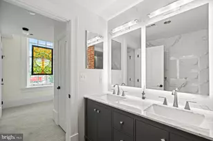 725 5th St SE, Washington, DC 20003 - Photo 10