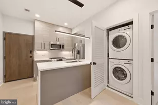 1471 Harvard St NW, Washington, DC 20009 - Photo 14