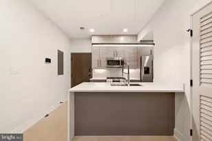 1471 Harvard St NW, Washington, DC 20009 - Photo 10