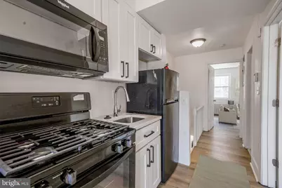2538 9th Street NW #B, Washington, DC 20001 - Photo 6