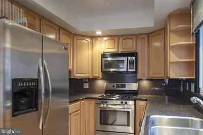 2815 Cortland Place NW, Washington, DC 20008 - Photo 2