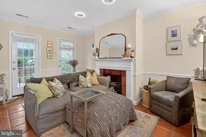 4605 Macarthur Boulevard NW #A, Washington, DC 20007 - Photo 4