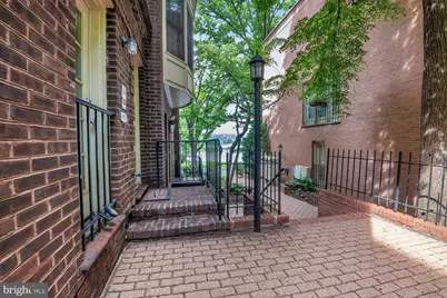 4605 Macarthur Boulevard NW #A, Washington, DC 20007 - Photo 2