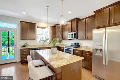 611 Totten Mews NE, Washington, DC 20017 - Photo 8
