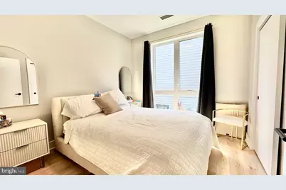 1016 17th Place NE #301, Washington, DC 20002 - Photo 10