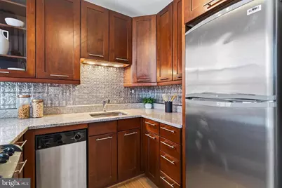 3026 Wisconsin Avenue NW #205, Washington, DC 20016 - Photo 8