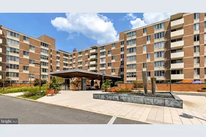 2939 Van Ness Street NW #1019, Washington, DC 20008 - Photo 1