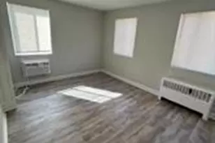 4715 1st St SW, Washington, DC 20032 - Photo 8