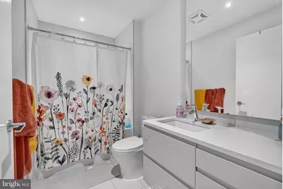 810 O Street NW #206, Washington, DC 20001 - Photo 16