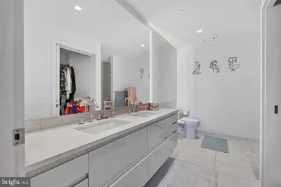810 O Street NW #206, Washington, DC 20001 - Photo 20