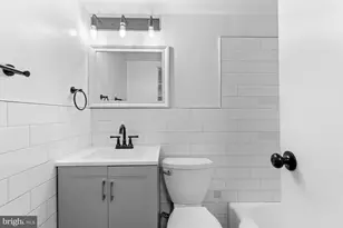1801 Clydesdale Pl NW, Washington, DC 20009 - Photo 18