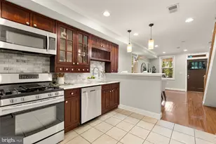 1740 L St NE, Washington, DC 20002 - Photo 10