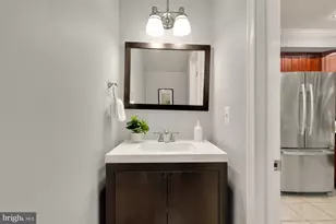 1740 L St NE, Washington, DC 20002 - Photo 12