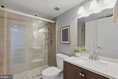 700 7th Street SW #817, Washington, DC 20024 - Photo 26