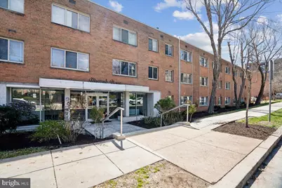 2710 Macomb Street NW #111, Washington, DC 20008 - Photo 24