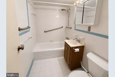 522 21st Street NW #501, Washington, DC 20006 - Photo 8