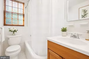 2032 Belmont Road N, Washington, DC 20009 - Photo 22