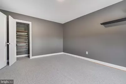 4402 1st Place NE #32, Washington, DC 20011 - Photo 18