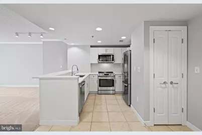 777 7th Street NW #1021, Washington, DC 20001 - Photo 4