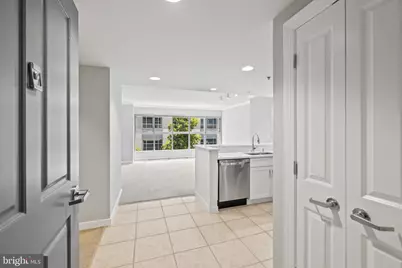 777 7th Street NW #1021, Washington, DC 20001 - Photo 2