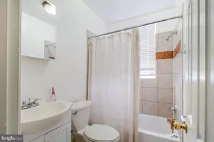 1111 16th St NE, Washington, DC 20002 - Photo 26