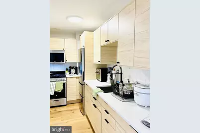 1545 18th Street NW #716, Washington, DC 20036 - Photo 2