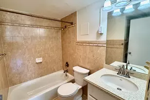 1425 4th St SW, Washington, DC 20024 - Photo 6