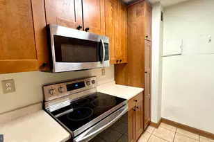1425 4th St SW, Washington, DC 20024 - Photo 2