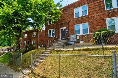 2806 Pomeroy Road SE, Washington, DC 20020 - Photo 2