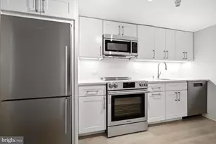 1724 2nd St NW, Washington, DC 20001 - Photo 8