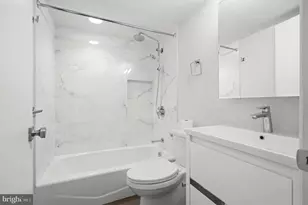 1724 2nd St NW, Washington, DC 20001 - Photo 10