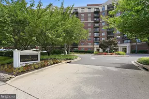 3401 38th Street NW, Washington, DC 20016 - Photo 2