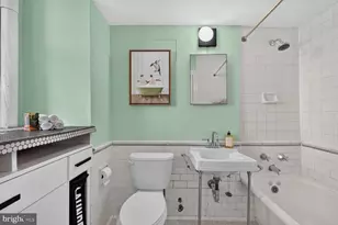 1954 Columbia Rd NW, Washington, DC 20009 - Photo 8