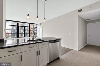 437 New York Avenue NW #708, Washington, DC 20001 - Photo 2