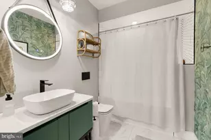 719 18th St NE, Washington, DC 20002 - Photo 18