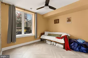 719 18th St NE, Washington, DC 20002 - Photo 26
