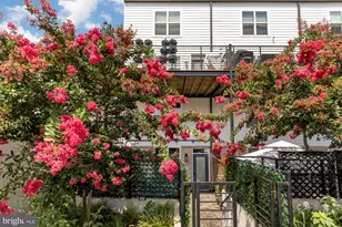 719 18th St NE, Washington, DC 20002 - Photo 30