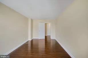 950 NW 25th Street NW, Washington, DC 20037 - Photo 12