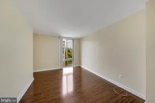 950 NW 25th Street NW, Washington, DC 20037 - Photo 10