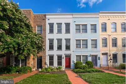 909 5th Street SE, Washington, DC 20003 - Photo 1