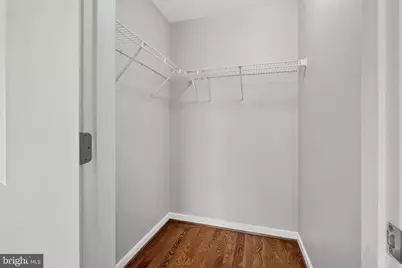 909 5th Street SE, Washington, DC 20003 - Photo 26