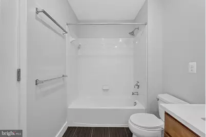 909 5th Street SE, Washington, DC 20003 - Photo 10