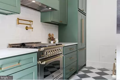 418 M Street NW #2, Washington, DC 20001 - Photo 18