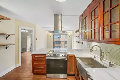 1718 P Street NW #617, Washington, DC 20036 - Photo 8