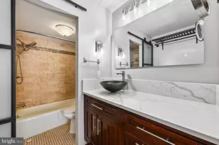 1718 P St NW, Washington, DC 20036 - Photo 16