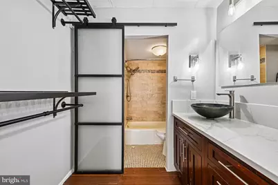 1718 P Street NW #617, Washington, DC 20036 - Photo 18