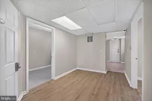 313 8th St NE, Washington, DC 20002 - Photo 16