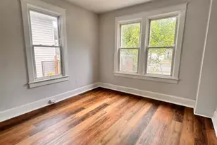 800 44th St NE, Washington, DC 20019 - Photo 4