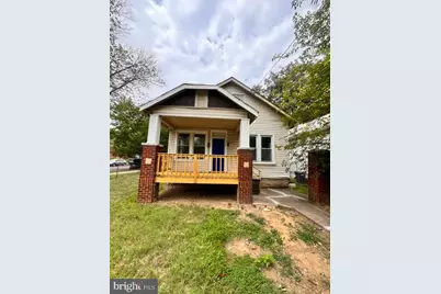 800 44th Street NE, Washington, DC 20019 - Photo 1