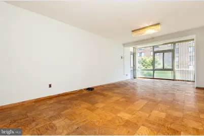 730 24th St NW NW, Washington, DC 20037 - Photo 2